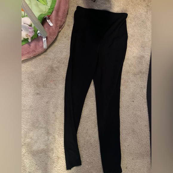 Maternity gently used clothes - Picture 8 of 14